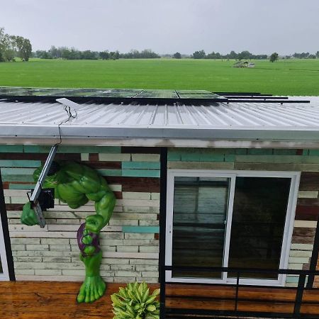 Solarcell Private Homestay - โซล่าเซลล์ไพรเวทโฮมสเตย์ Uthai Thani Eksteriør bilde