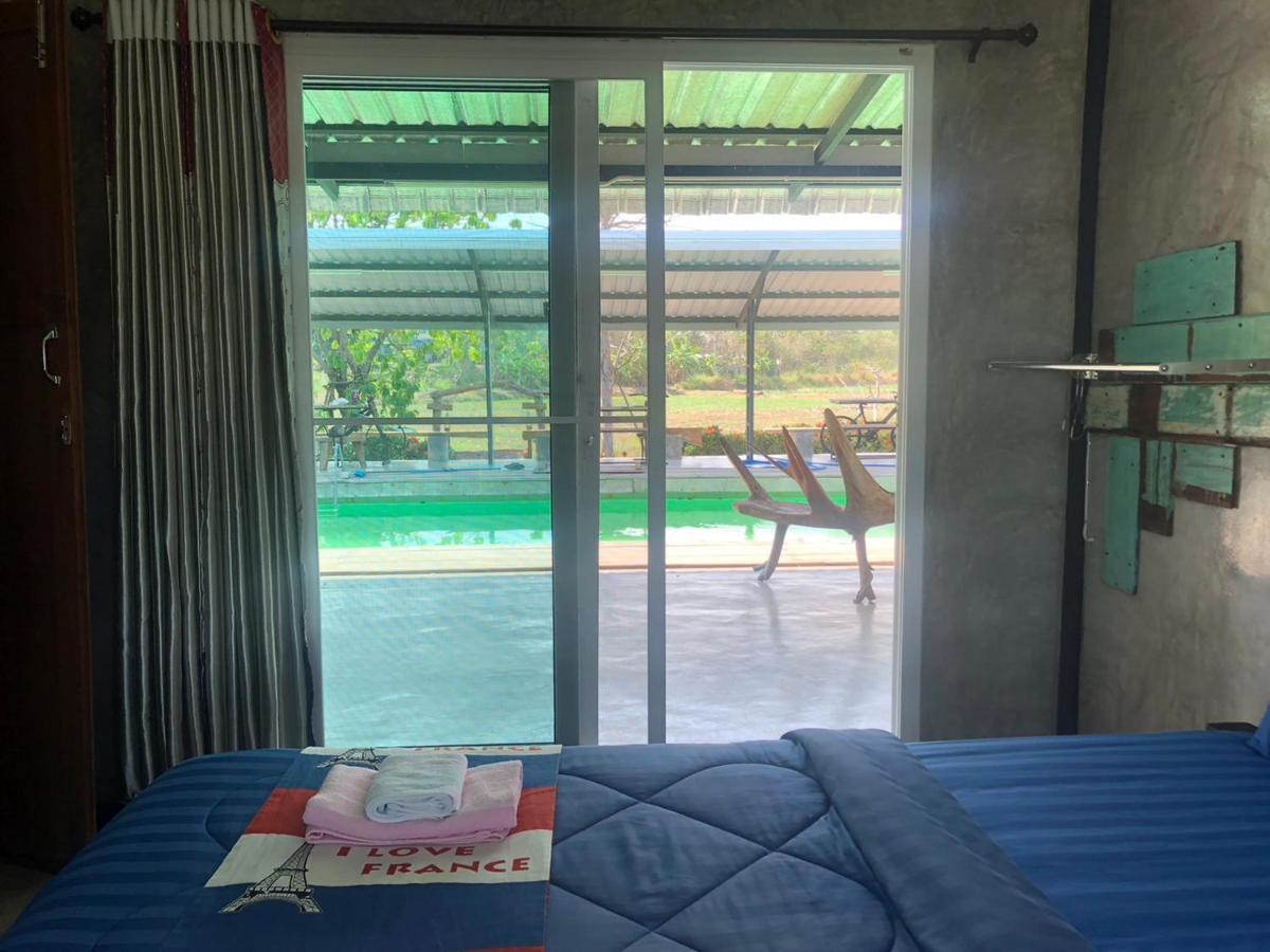 Solarcell Private Homestay - โซล่าเซลล์ไพรเวทโฮมสเตย์ Uthai Thani Eksteriør bilde
